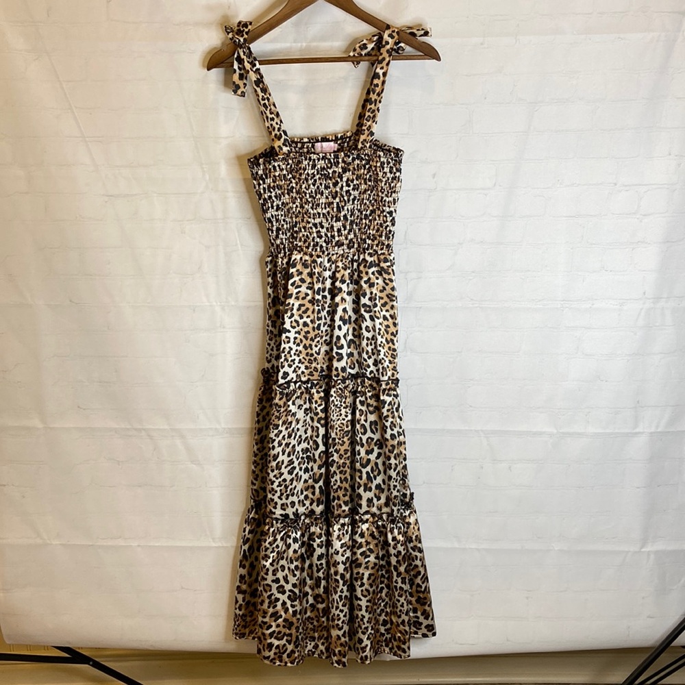 Pink Lily Leopard Print Smocked Bow Tie Dress - Picture 3 of 8